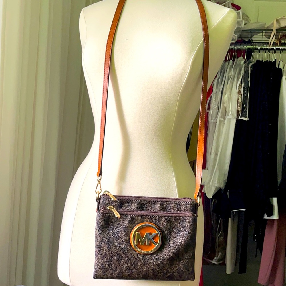 Michael Kors small cross body bag